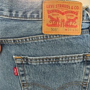 Levi’s 505 34x30 like new